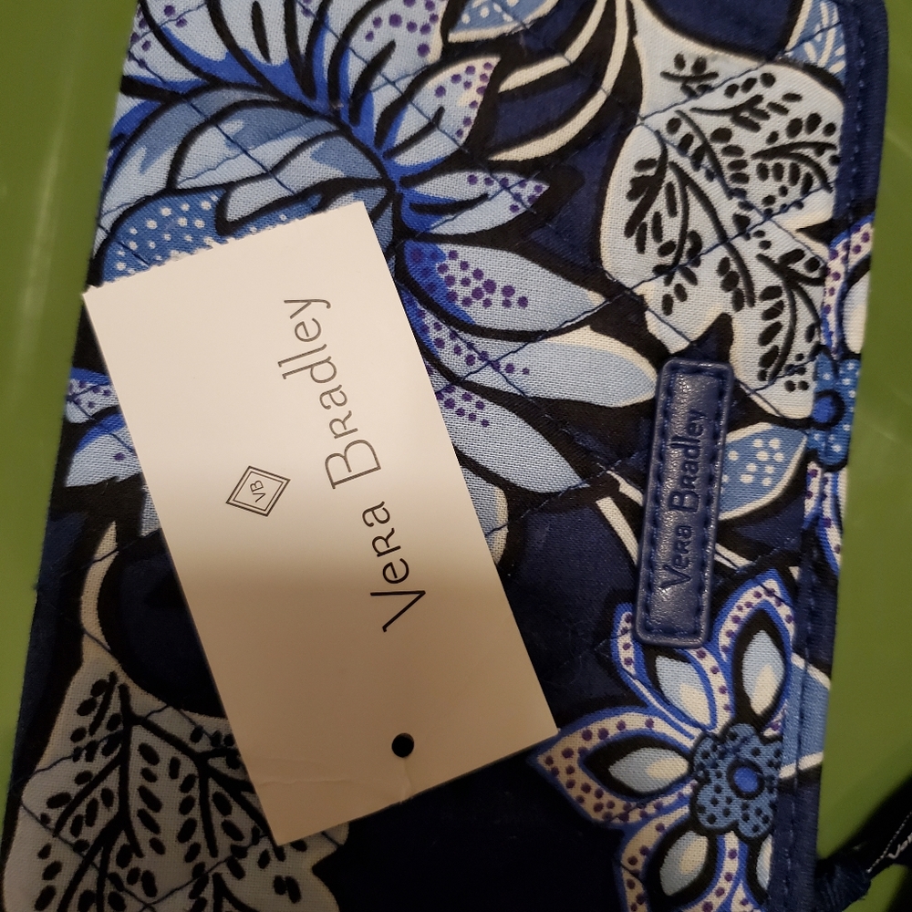 Blue Vera Bradley 3 in 1 Crossbody Bag - Picture 8 of 10